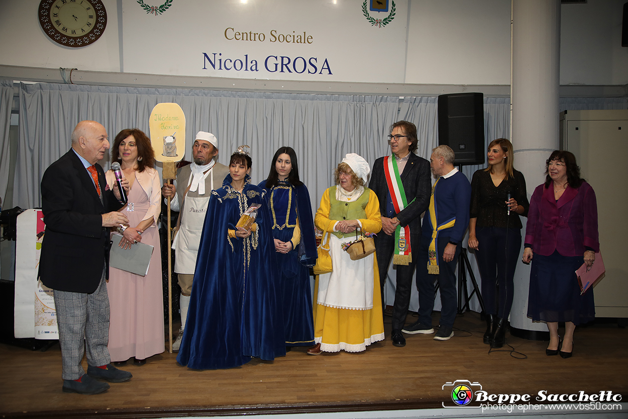 VBS_2694 - VBS_2392 - Investitura Maschere Carnevale di Nichelino 2024.jpg